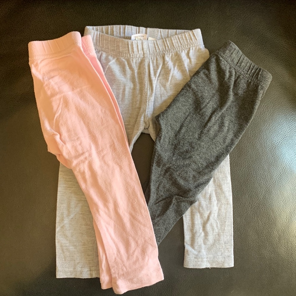 Baby leggings by Kewe clothing.